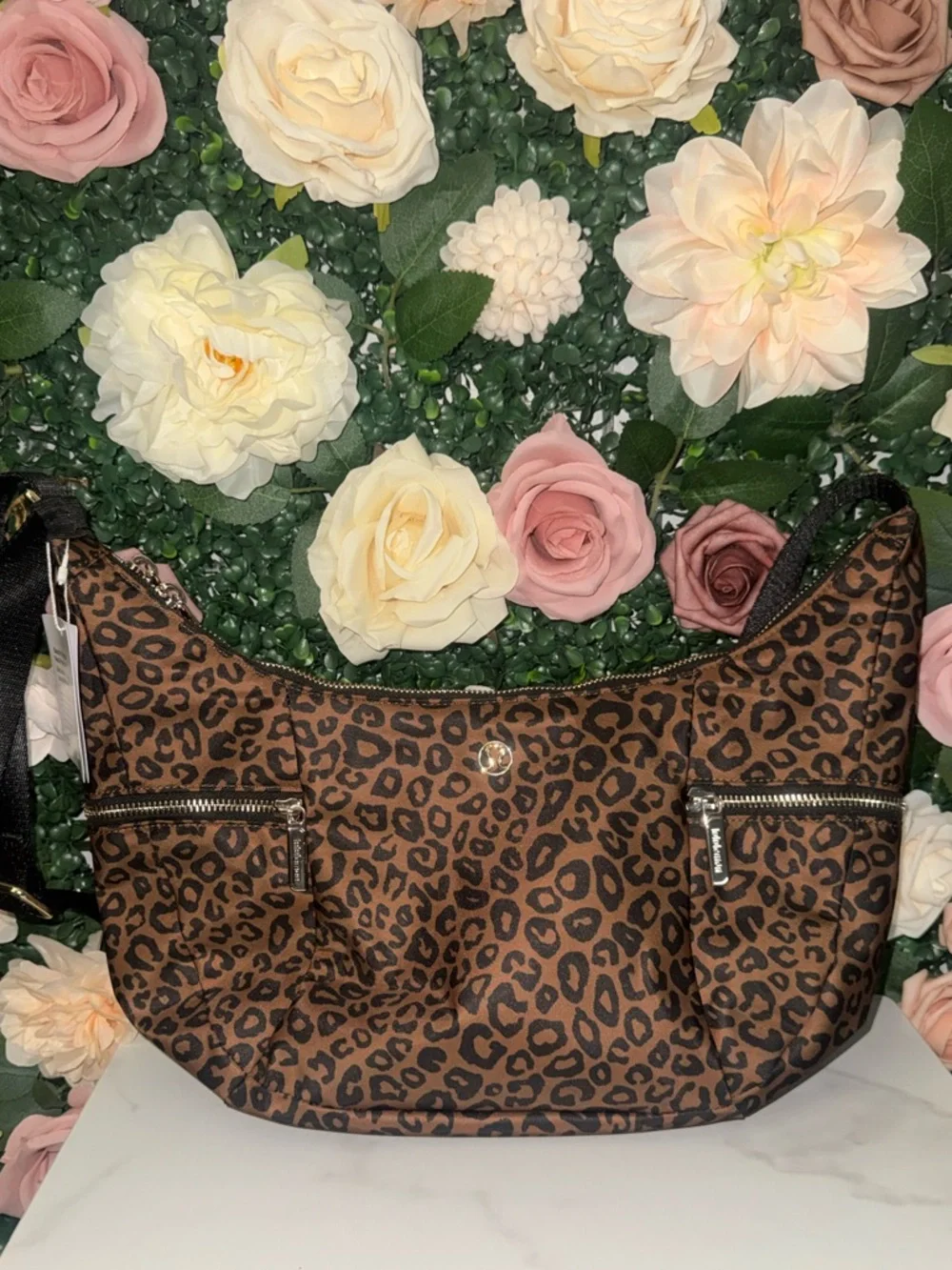 Lululemon Slouchy Sling Bag Leopard Print Gold Hardware NWT - Picture 5 of 10